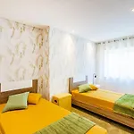 Gaia Elegant Retreat Ii