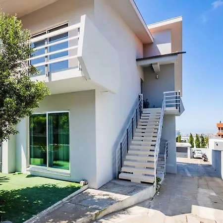 아파트 Gaia Elegant Retreat Ii